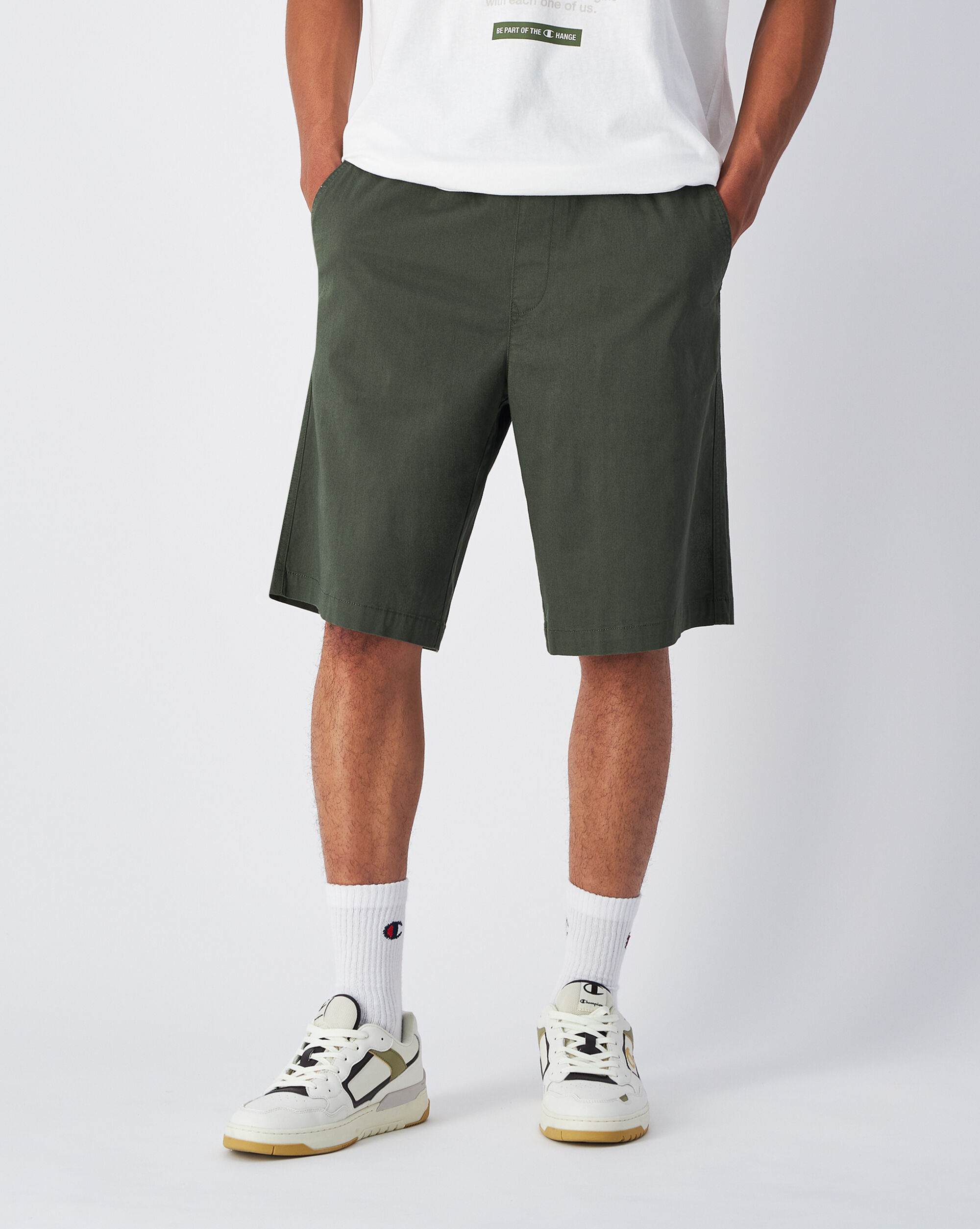 Shorts in Woven Mineral Dye Verde Uomo