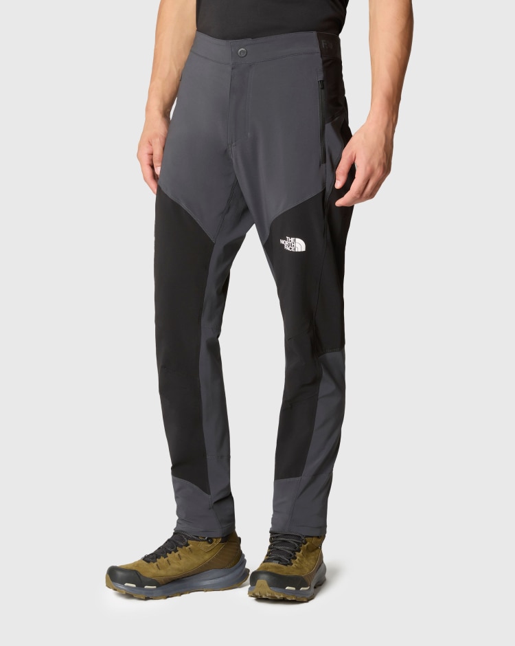 The North Face Pantaloni Felik Slim Tapered Nero Uomo