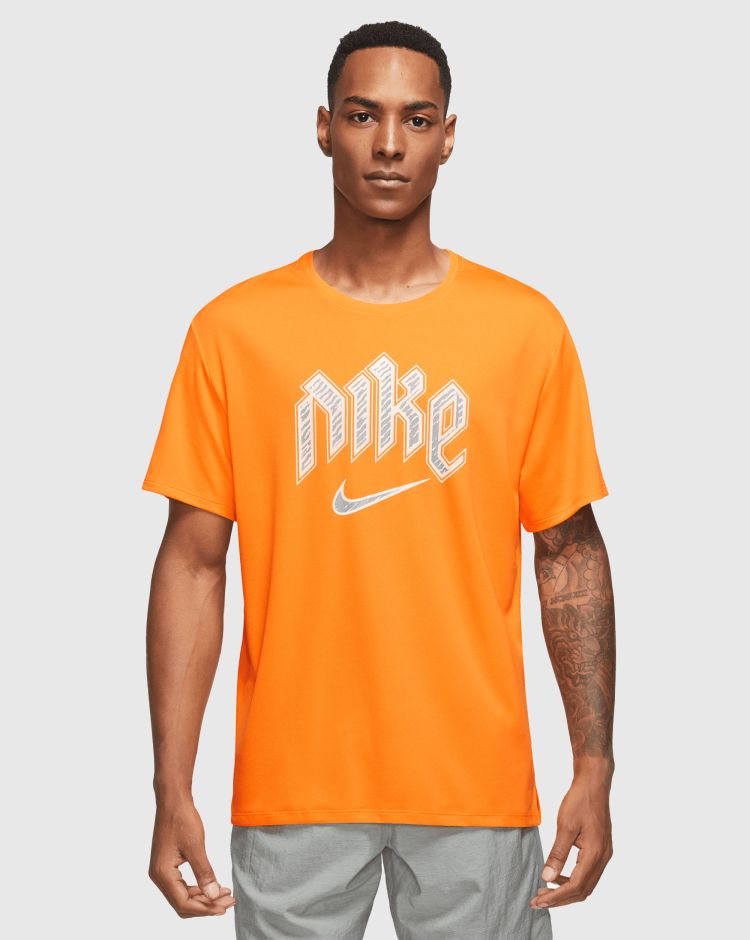 Nike T-Shirt Dri-FIT Run Division Miler Arancio Uomo