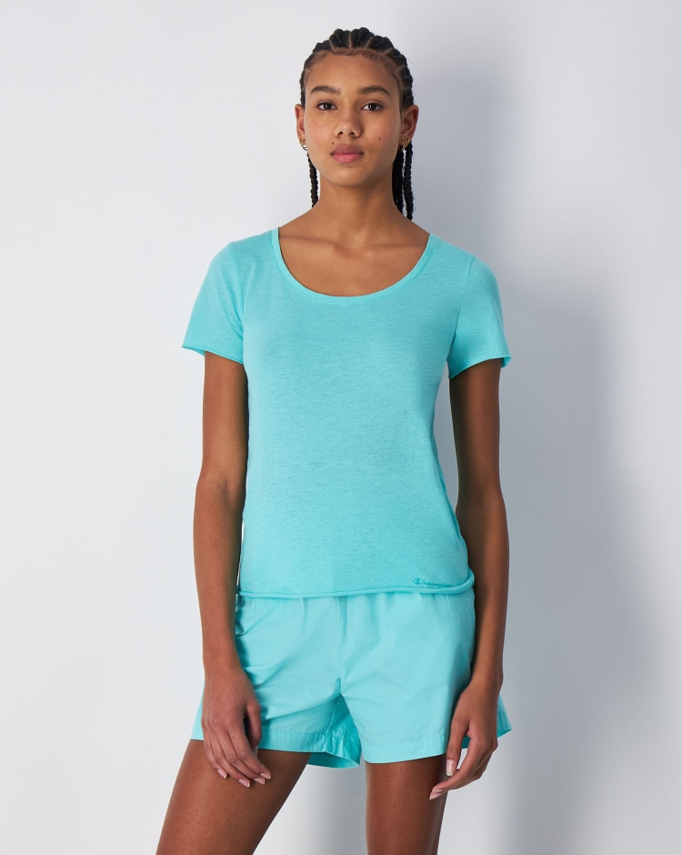 Champion T-Shirt Girocollo Minimalist Con Logo Basso Verde Donna