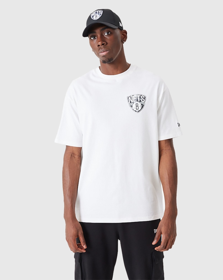 New Era T-shirt Brooklyn Nets Infill Team Logo Bianco Uomo