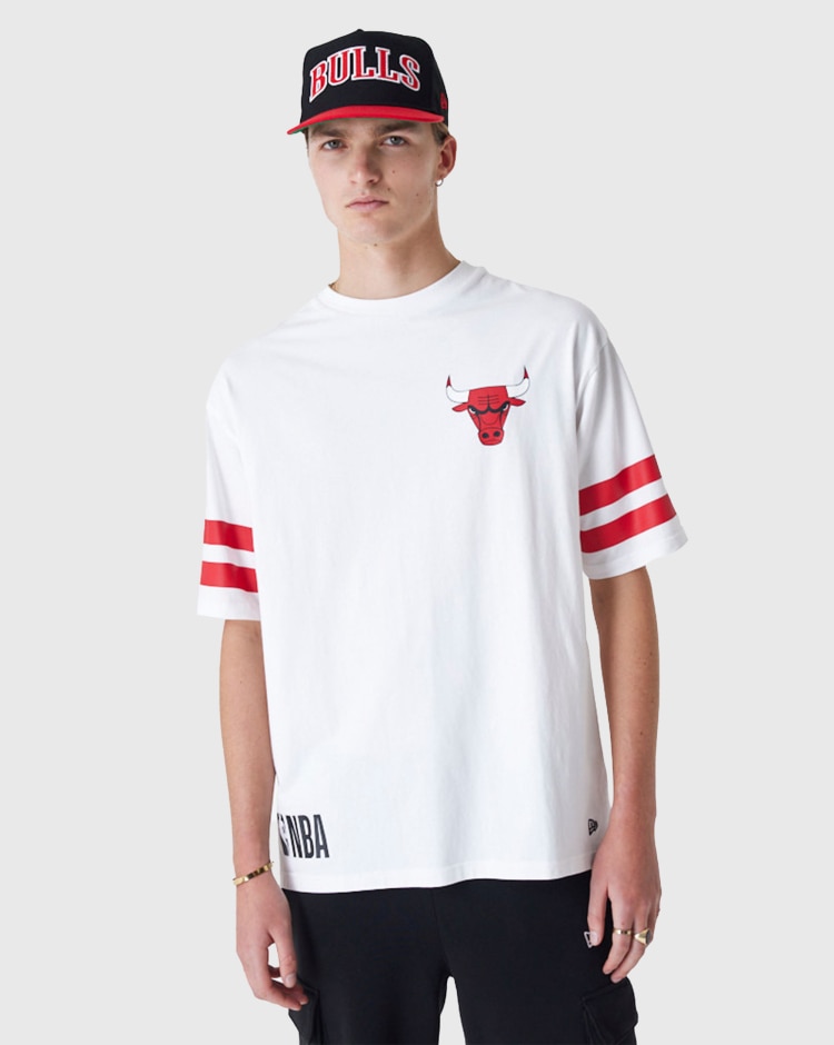 New Era NBA T-Shirt Oversize Chicacgo Bulls Bianco Uomo
