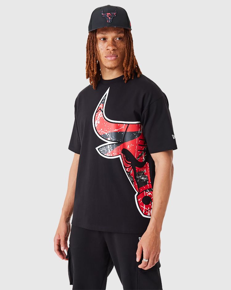 New Era T-shirt Chicago Bulls Large Team Logo Nero Uomo