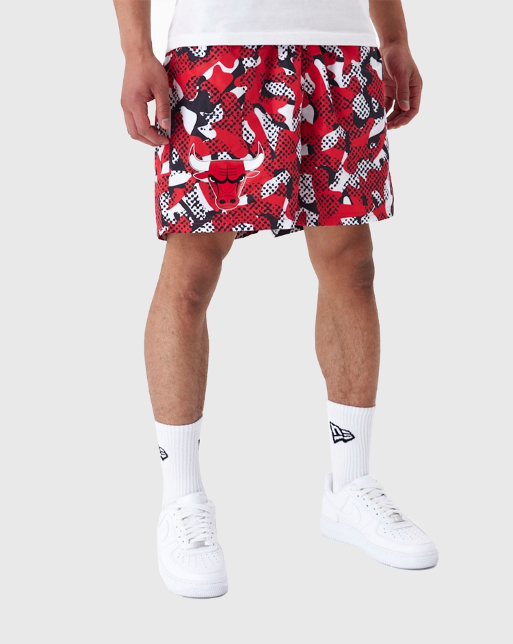 New Era NBA Shorts Chicago Bulls Camo Rosso Uomo