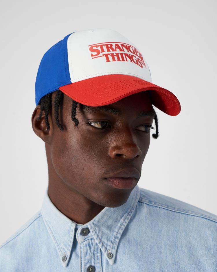 Champion x Stranger Things Cappellino Bianco