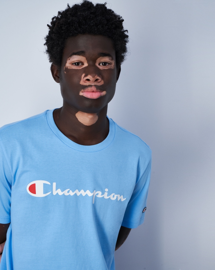 Champion T-Shirt Girocollo Icons Big Logo Blu Uomo