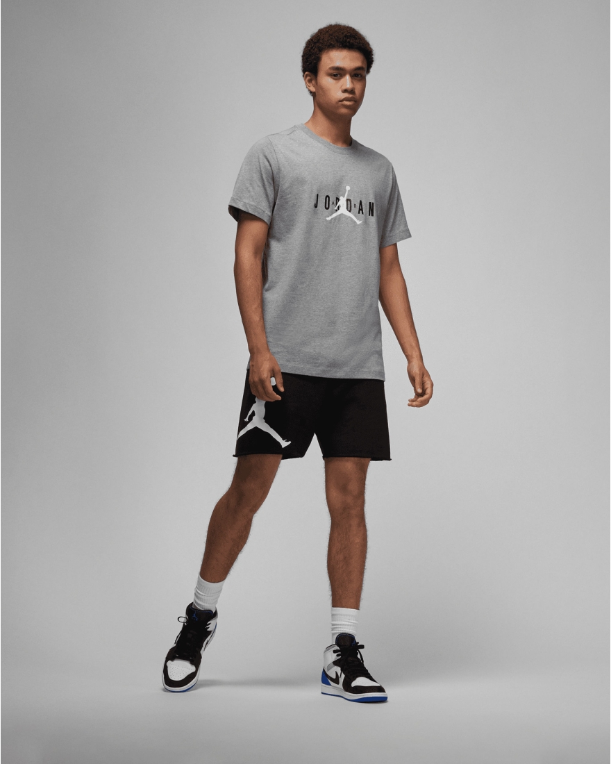 Nike t shirt grigio store