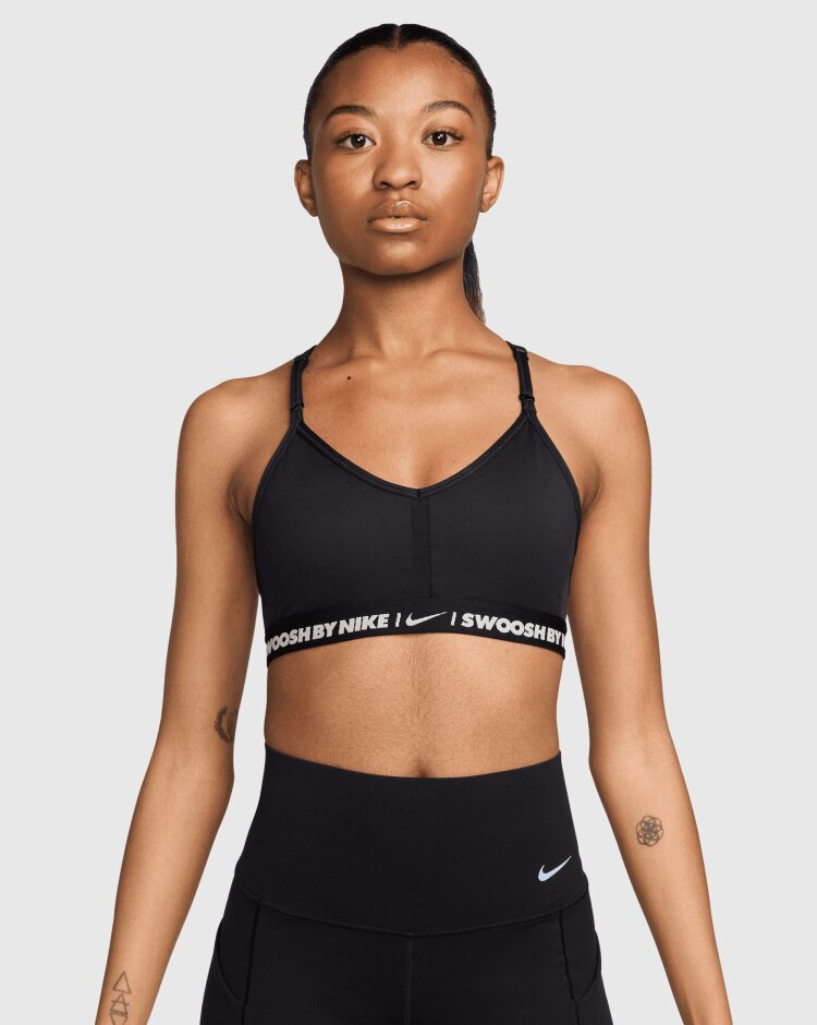 Nike Indy Bra Imbottito A Sostegno Leggero Con Scollo a V Nero Donna