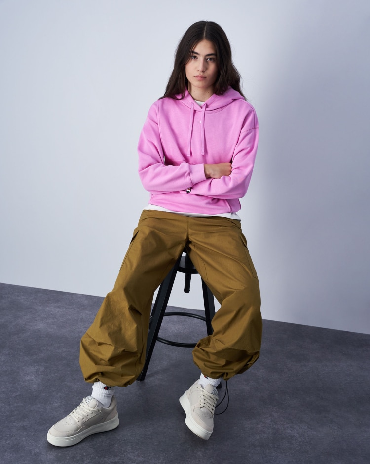 Champion Felpa Con Cappuccio Leggera Tonal Logo Rosa Donna